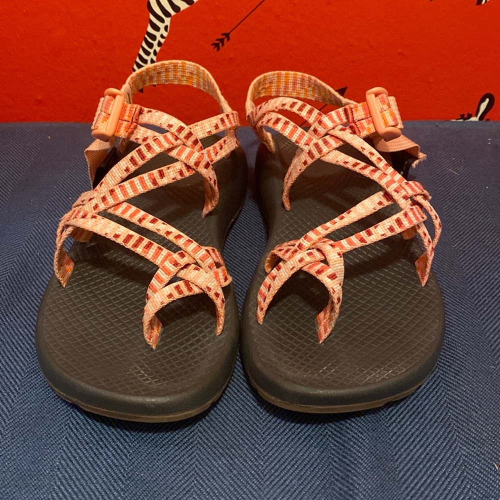 Chaco Zx2 Classic Woman’s 8. Pink/peach